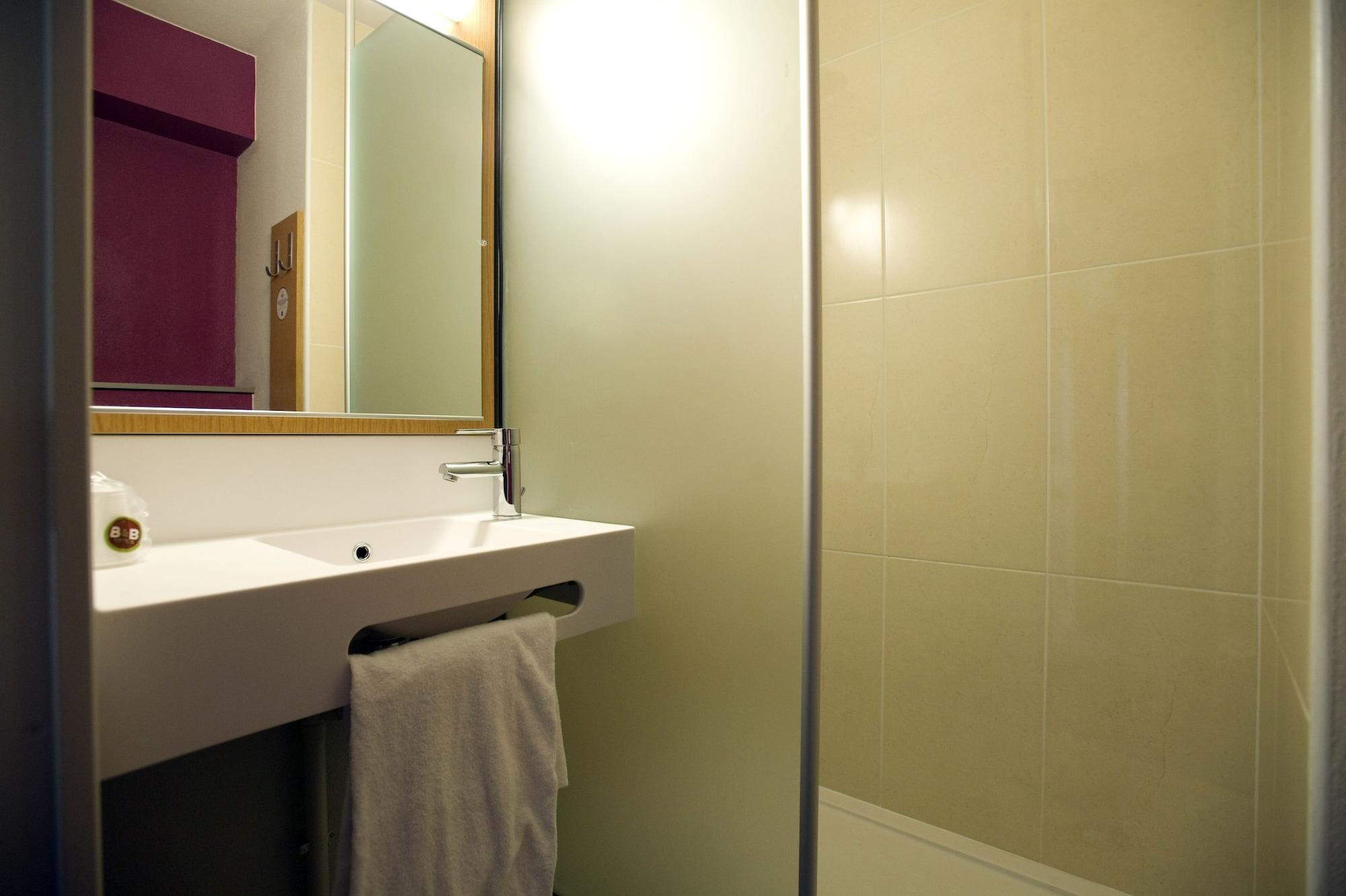B&B Hotel Aix En Provence Le Tholonet Eksteriør bilde